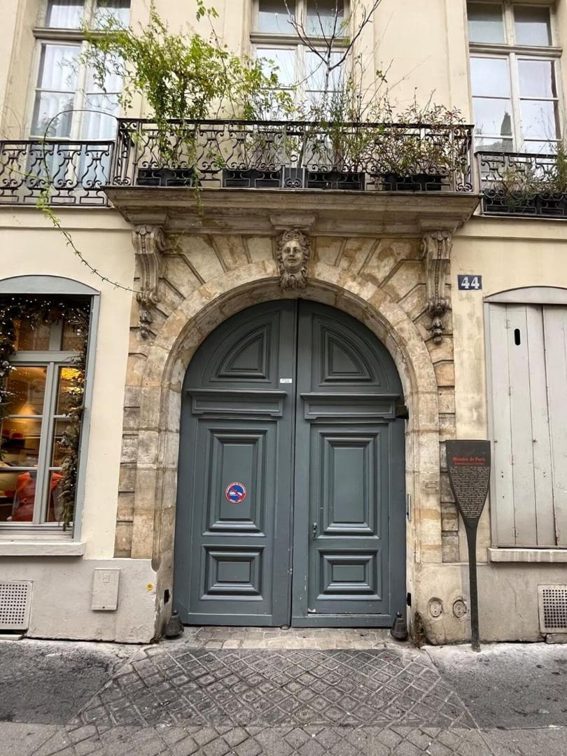 Appartement Luxueux / Historique Proche Bon Marche Paris Exterior photo